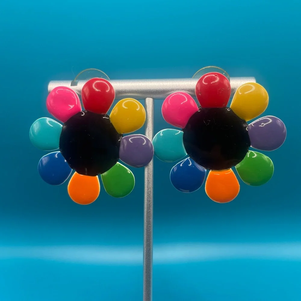 Colorful Floral Earrings - Picture 5 of 8